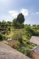 Stunning 2 Bed Cottage in Fordwells