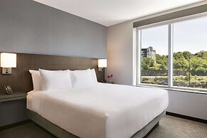 Hyatt Place Fort Lee / George Washington Bridge