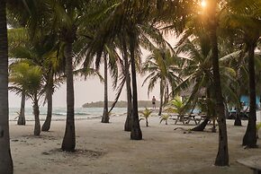 Belize Adventures at Long Caye