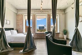 Luxury Downtown Dallas Stay by Amyfinehouse