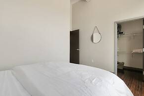 Luxury Downtown Dallas Stay by Amyfinehouse