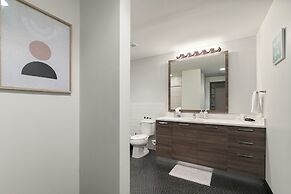 Luxury Downtown Dallas Stay by Amyfinehouse