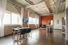 Luxury Downtown Dallas Stay by Amyfinehouse