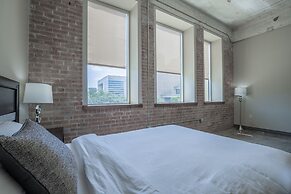Luxury Downtown Dallas Stay by Amyfinehouse