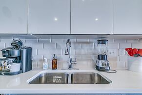 Luxury Downtown Dallas Stay by Amyfinehouse