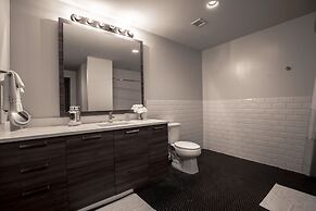 Luxury Downtown Dallas Stay by Amyfinehouse