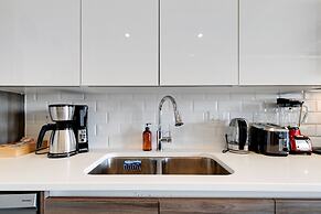 Luxury Downtown Dallas Stay by Amyfinehouse