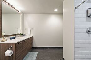 Luxury Downtown Dallas Stay by Amyfinehouse