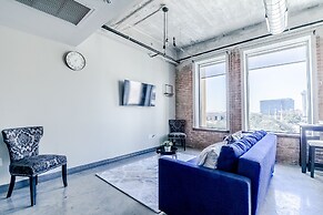 Luxury Downtown Dallas Stay by Amyfinehouse