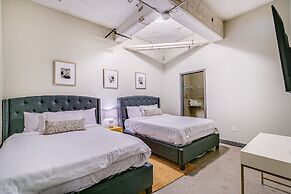 Luxury Downtown Dallas Stay by Amyfinehouse