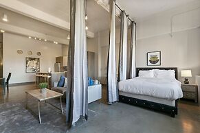 Luxury Downtown Dallas Stay by Amyfinehouse