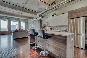 Luxury Downtown Dallas Stay by Amyfinehouse