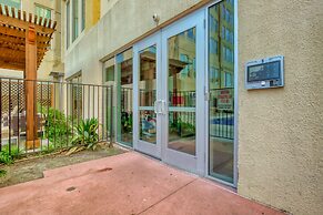 Luxury Downtown Dallas Stay by Amyfinehouse