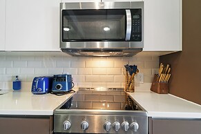 Luxury Downtown Dallas Stay by Amyfinehouse