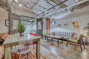 Luxury Downtown Dallas Stay by Amyfinehouse