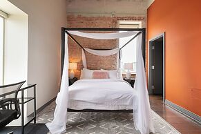 Luxury Downtown Dallas Stay by Amyfinehouse