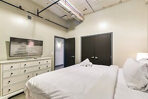 Luxury Downtown Dallas Stay by Amyfinehouse