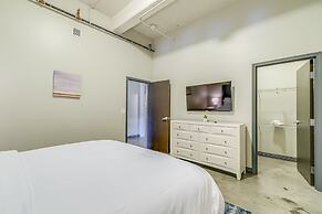 Luxury Downtown Dallas Stay by Amyfinehouse