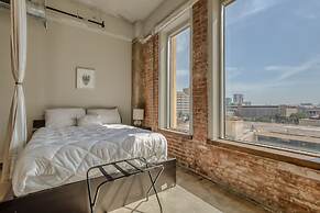 Luxury Downtown Dallas Stay by Amyfinehouse