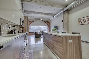 Luxury Downtown Dallas Stay by Amyfinehouse