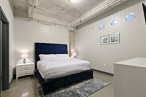 Luxury Downtown Dallas Stay by Amyfinehouse