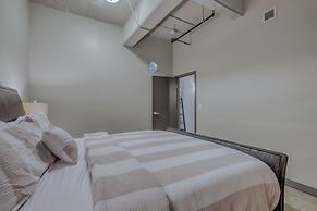 Luxury Downtown Dallas Stay by Amyfinehouse