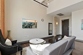 Luxury Downtown Dallas Stay by Amyfinehouse