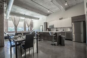 Luxury Downtown Dallas Stay by Amyfinehouse