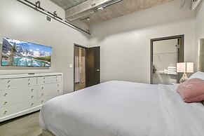 Luxury Downtown Dallas Stay by Amyfinehouse