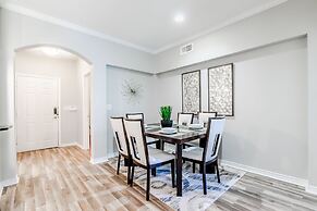 Modern Uptown Dallas Stay by Amyfinehouse