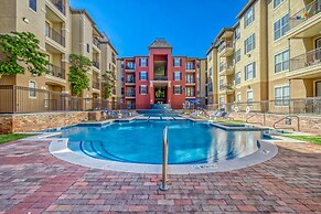 Modern Uptown Dallas Stay by Amyfinehouse