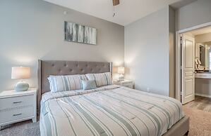 Modern Uptown Dallas Stay by Amyfinehouse