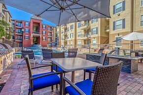 Modern Uptown Dallas Stay by Amyfinehouse