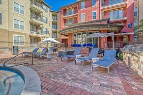 Modern Uptown Dallas Stay by Amyfinehouse