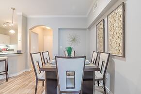 Modern Uptown Dallas Stay by Amyfinehouse