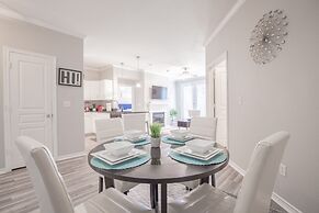 Modern Uptown Dallas Stay by Amyfinehouse