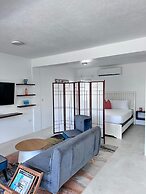 Coralito Bay Suites & Villas