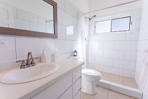 Coralito Bay Suites & Villas