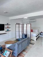 Coralito Bay Suites & Villas