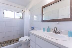 Coralito Bay Suites & Villas