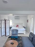 Coralito Bay Suites & Villas