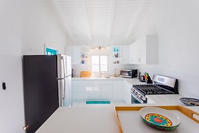 Coralito Bay Suites & Villas