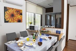 Miyakojima White House Annex