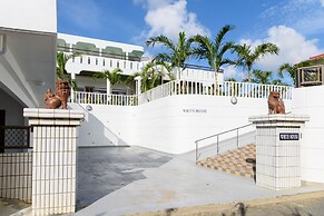 Miyakojima White House