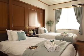 Miyakojima White House