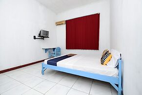 SPOT ON 2289 Hotel Saudara