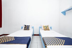 SPOT ON 2289 Hotel Saudara