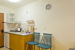 Stylish flat at Rothschild boulevard