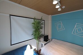 Local Nishijin Apartment