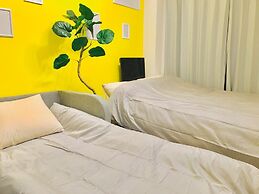 Local Nishijin Apartment